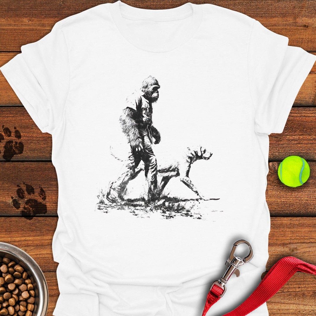 Bigfoot Walking Labrador T-Shirt Lovely Dog Apparel Dog Related Presents