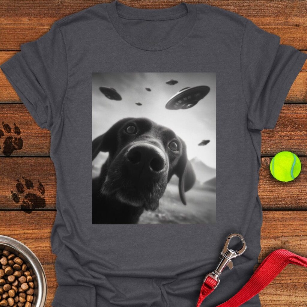 Funny Labrador UFO T-Shirt Dog Meme Shirt Labrador Retriever Gifts For Dog Lovers